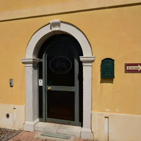 La Degli Apolidi ホテル 3*